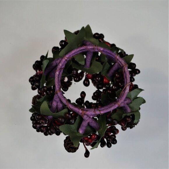 Christmas Candle Ring Berries Pinecones Purple Brown Round Holiday Decor - Picture 3 of 5